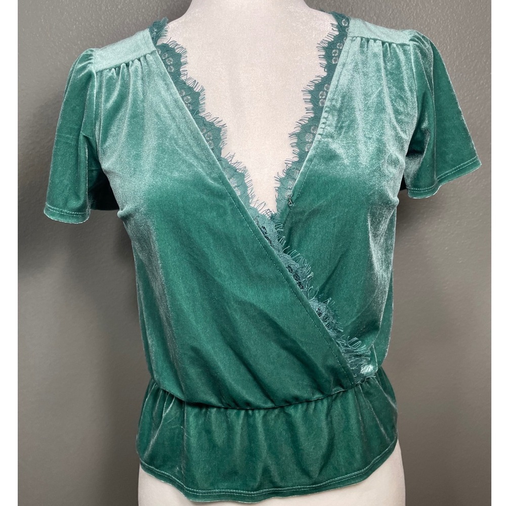 Abercrombie & Fitch Green‎ Velvet Lace Trim Faux Wrap Peplum Top XS Holiday